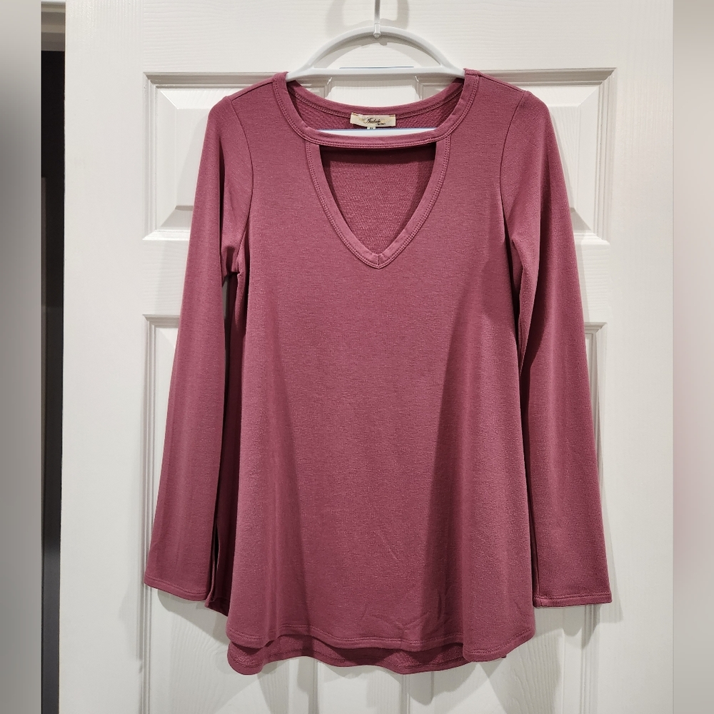 Andree by Unit Long Sleeve Top Size M
